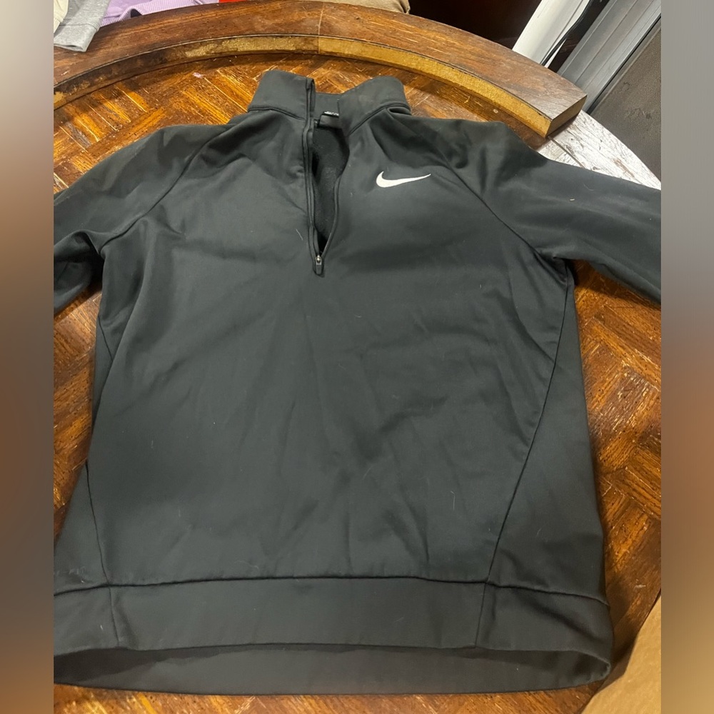 Nike sweater long sleeve